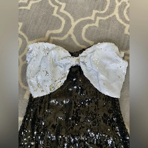 Nasty Gal Contrast Bow Sequin Bodycon Mini Dress Size 6 - New with Tags - Picture 5 of 8